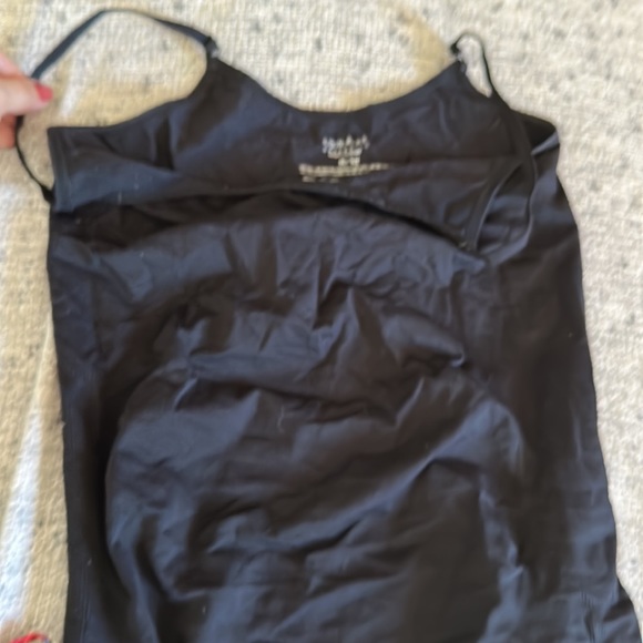 Maternity wardrobe! Tons of great quality maternity clothes - Picture 11 of 16